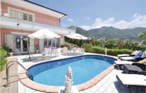 Stunning home in Tortora Marina w/ Outdoor swimming pool, WiFi and Outdoor swimming pool Praia A Mare
